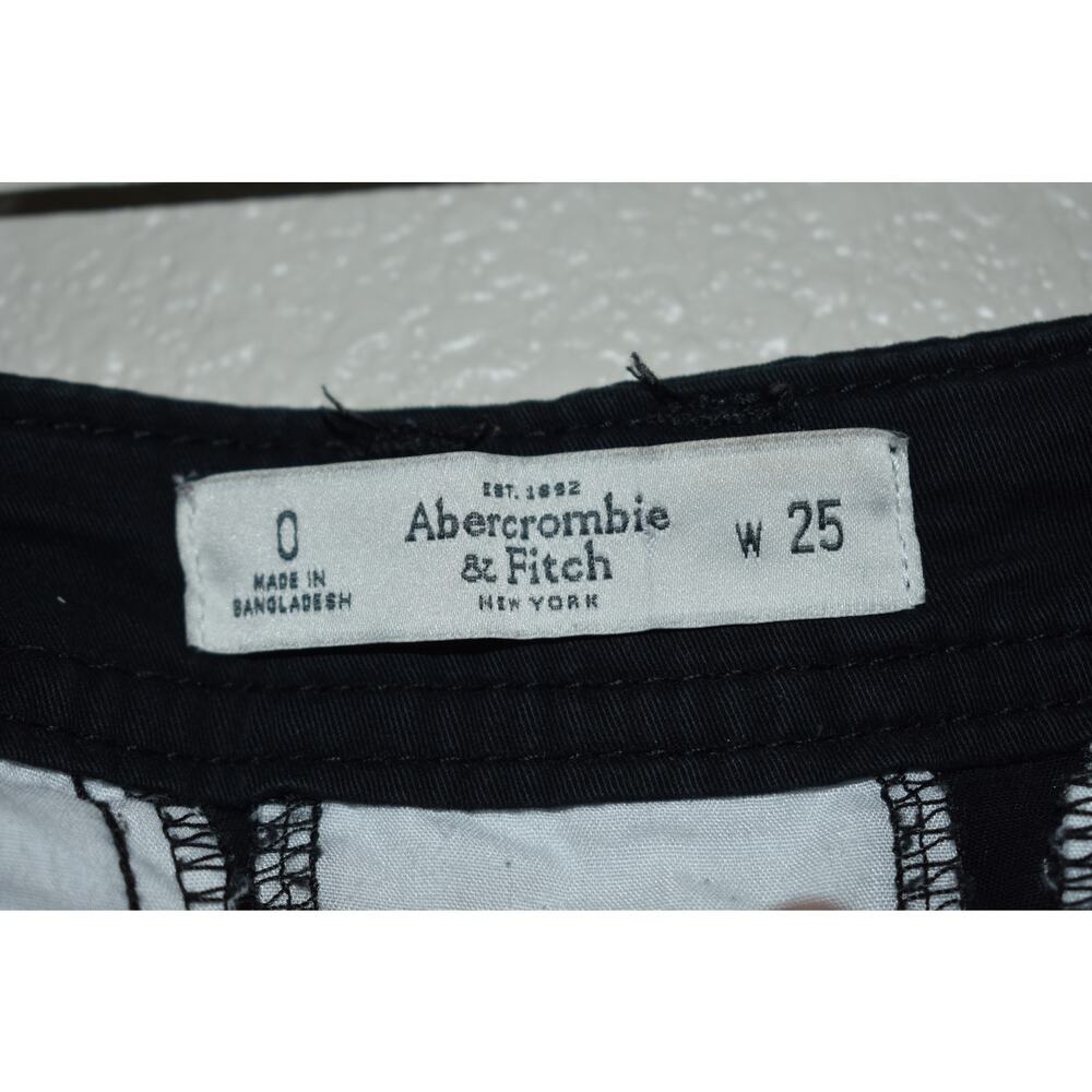 Abercrombie & Fitch Black Khaki Shorts Size 0/25 - Picture 3 of 5